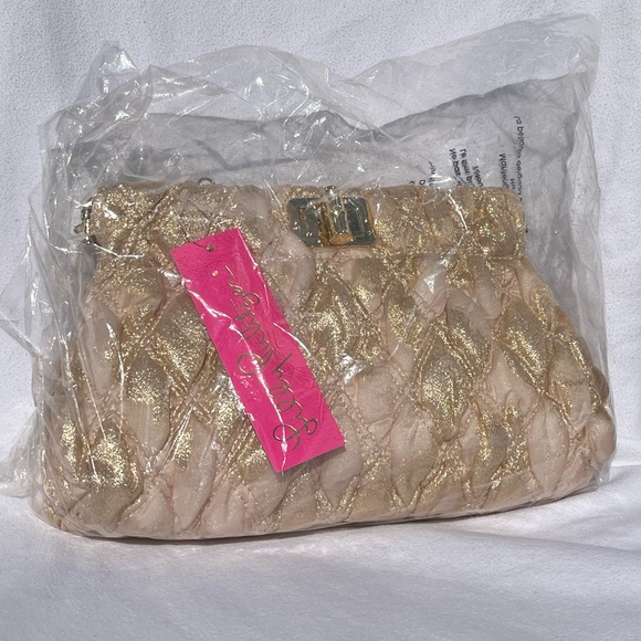 Lilly Pulitzer, New with Tag, Chancey Gold Quilted Clutch with optional strap - Picture 11 of 12